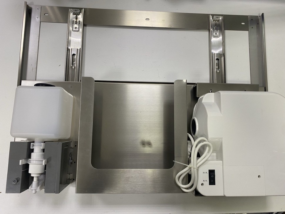 Встраиваемый блок выдвижной сушилка для рук+диспенсер полотенец+дозатор мыла WisePro за зеркалом Нерж сталь матовая сталь / 78-4