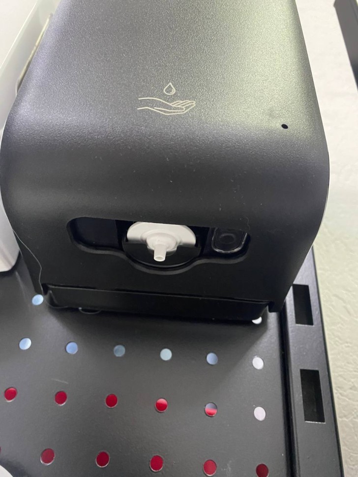 Дозатор для ЖИДКОГО ДЕЗ СРЕДСТВА WisePro M240A-BD наливной автоматический 1000 мл, черный / 72125