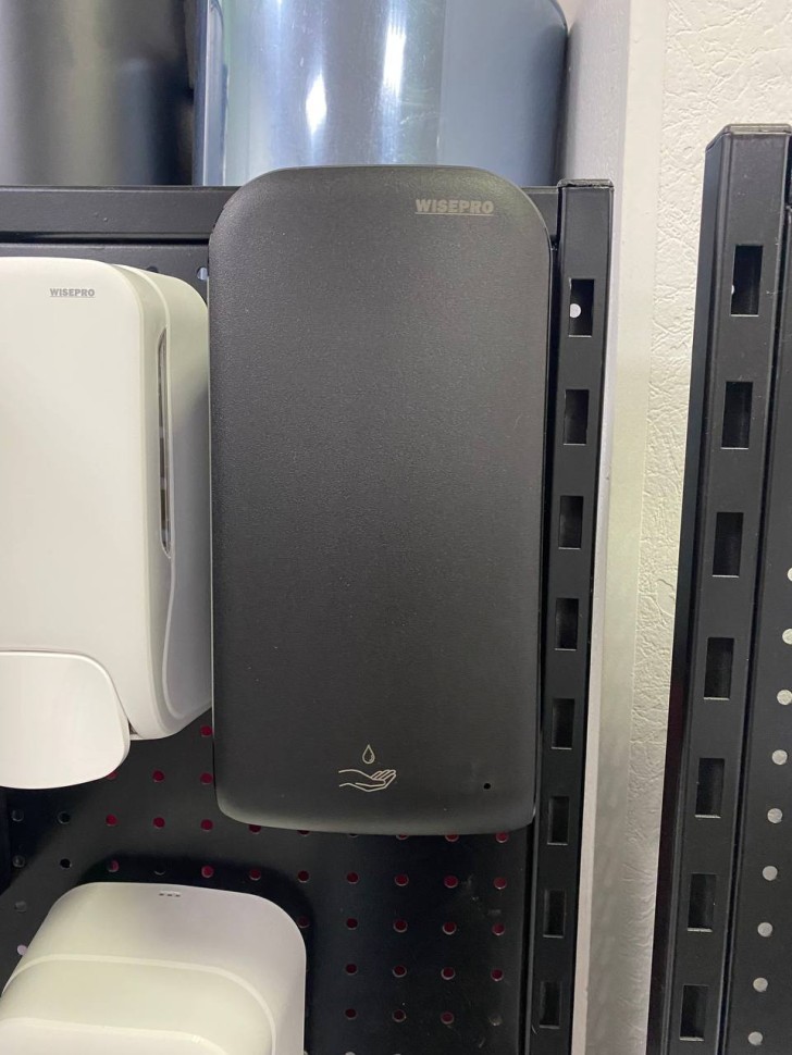 Дозатор для ЖИДКОГО ДЕЗ СРЕДСТВА WisePro M240A-BD наливной автоматический 1000 мл, черный / 72125