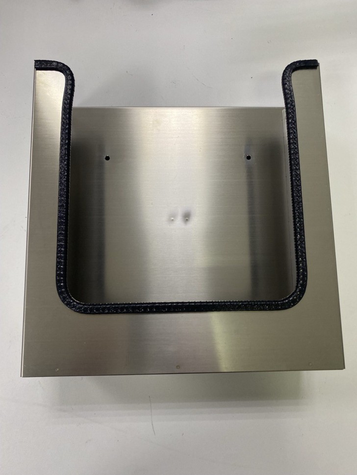 Встраиваемый выдвижной диспенсер листовых полотенец Z сложения за зеркалом WisePro Нерж сталь Матовая сталь / 78-2