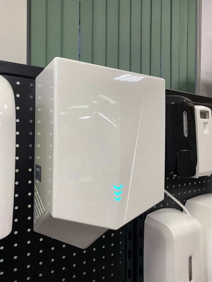 Сушилка для рук 150 м/с Скоростная 1300Вт Пластик Белая / WisePro  K2022B-W