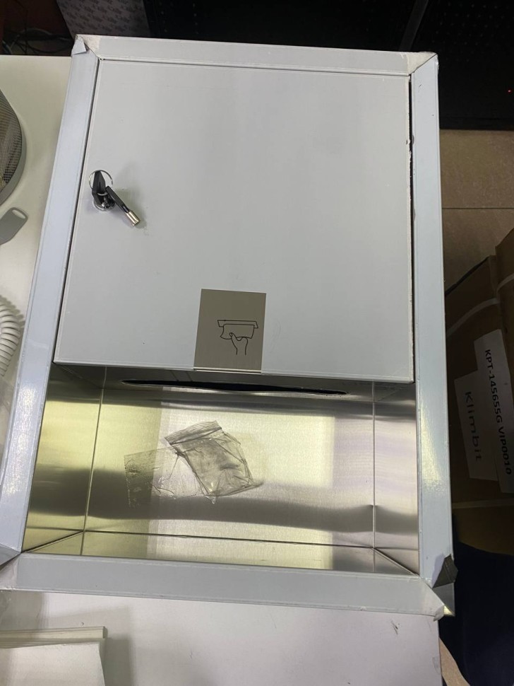 Встраиваемый диспенсер полотенец WisePro Нерж сталь / 79-2