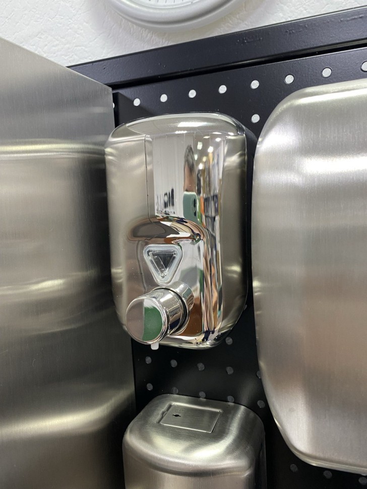 Дозатор для МЫЛА WisePro ZYQ82-Polished Металл Хром 820 мл / 77-8