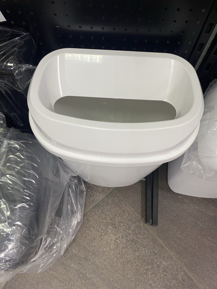 Настенная урна WisePro PB1201-W 12л пластик Белая  / 71920