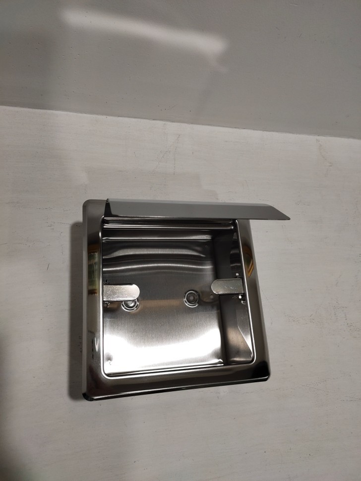 Держатель туалетной бумаги встраиваемый WisePro на 1 рулон металл хром / 79-28