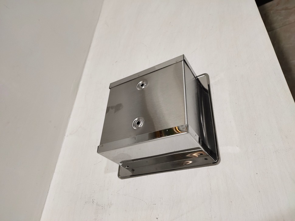 Держатель туалетной бумаги встраиваемый WisePro на 1 рулон металл хром / 79-28