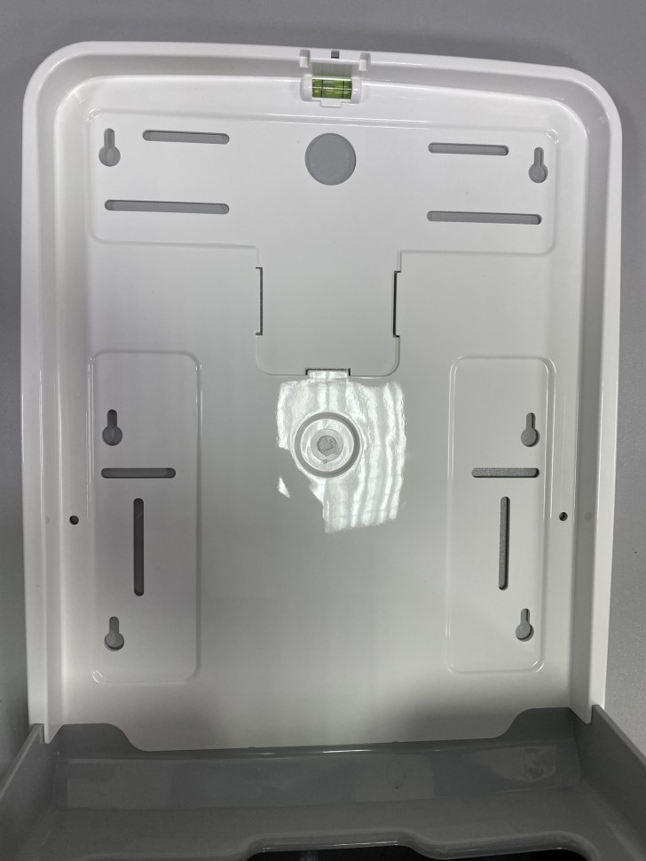 Диспенсер бумажных полотенец WisePro K630-B на 2 пачки V-сл пластик черный / 71410