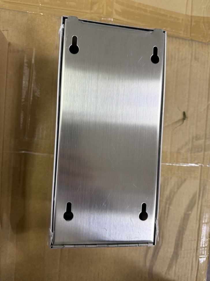 Диспенсер для листовой туалетной бумаги WisePro металл Матовая сталь / 77-44M